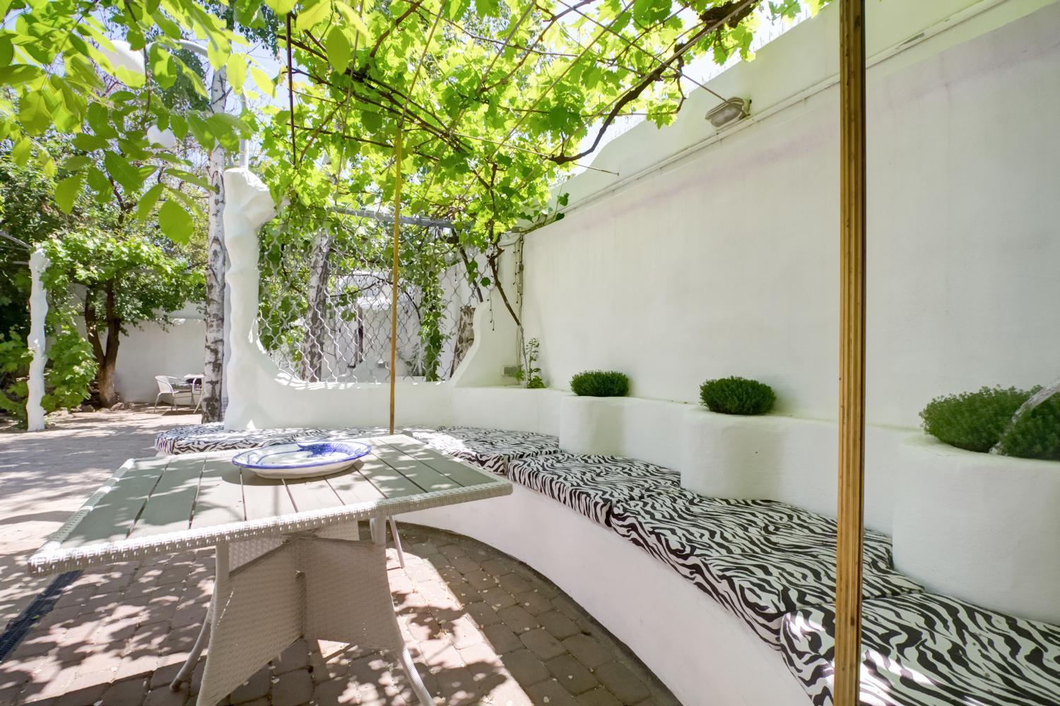Villa Gaudi โอเดสซา ภายนอก รูปภาพ